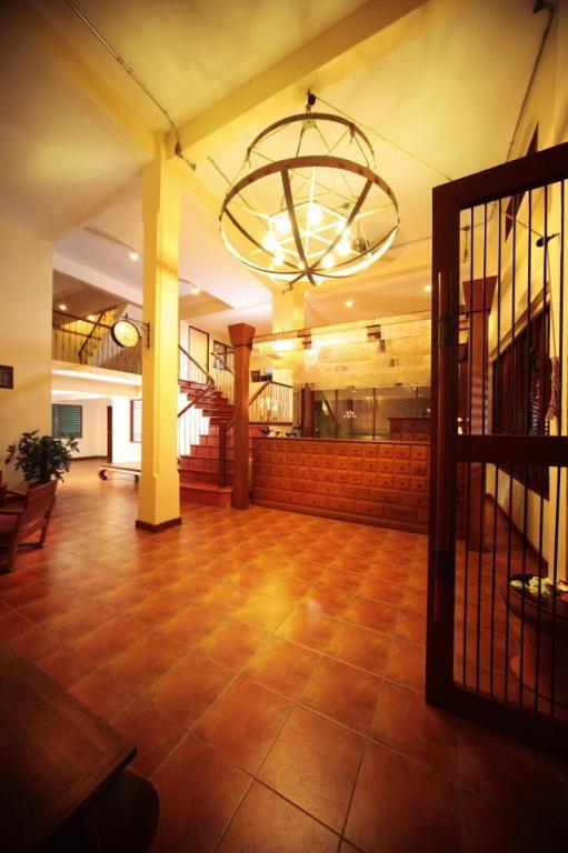 Siamese Views Lodge Бангкок Экстерьер фото